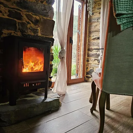 Pampihouse, Casa De Xisto Junto Ao Rio *