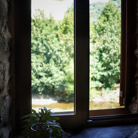 Pampihouse, Casa De Xisto Junto Ao Rio *