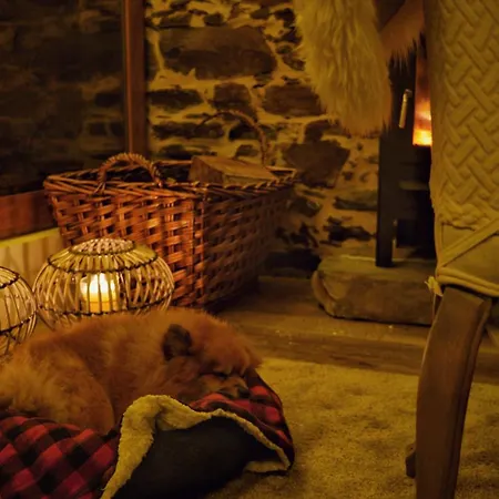 Tatil Evi Pampihouse, Casa De Xisto Junto Ao Rio *