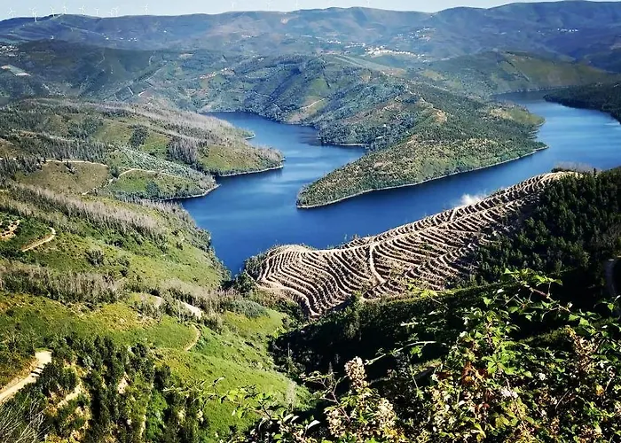 Pampihouse, Casa De Xisto Junto Ao Rio בית נופש