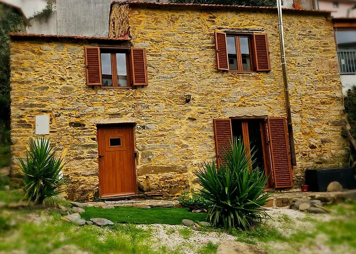 Pampihouse, Casa De Xisto Junto Ao Rio בית נופש