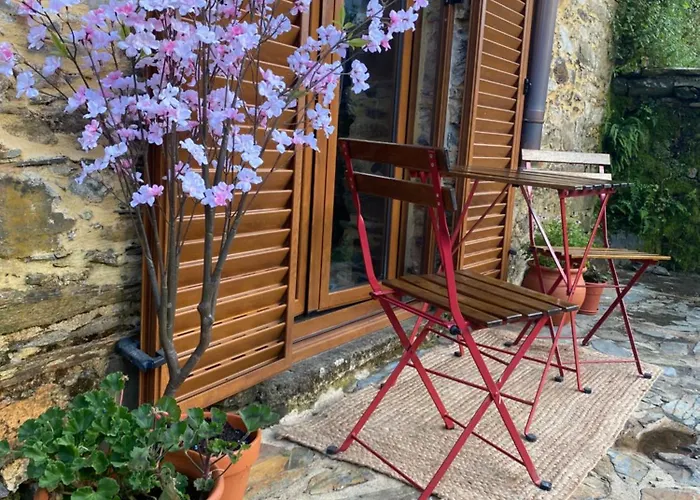 Pampihouse, Casa De Xisto Junto Ao Rio בית נופש